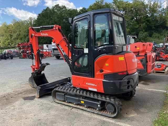 Quality Control compact excavator